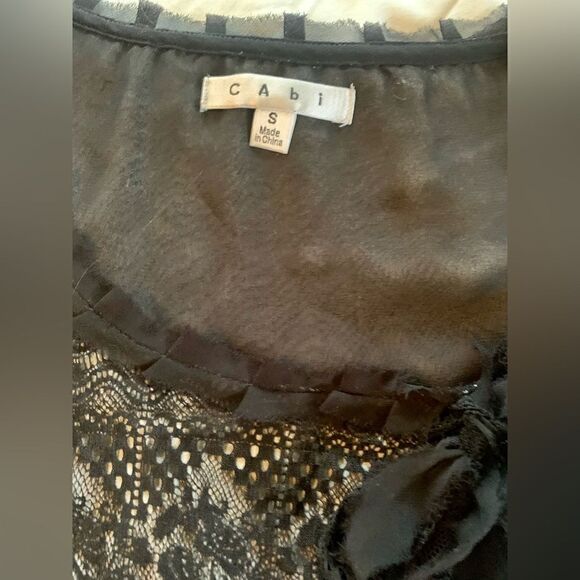 Cabi Lace Blouse - Picture 5 of 5
